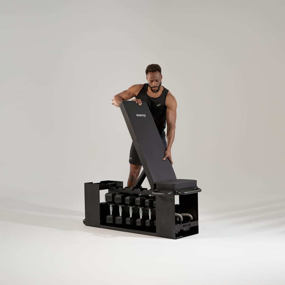 Complete home gym met fitness bench, dumbbells, power rack en cardioapparatuur