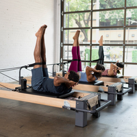 Balanced Body pilates reformer voor Pilates studio klas