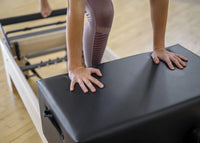 Balanced Body Standard Sitting Box voor professionele Pilates studio