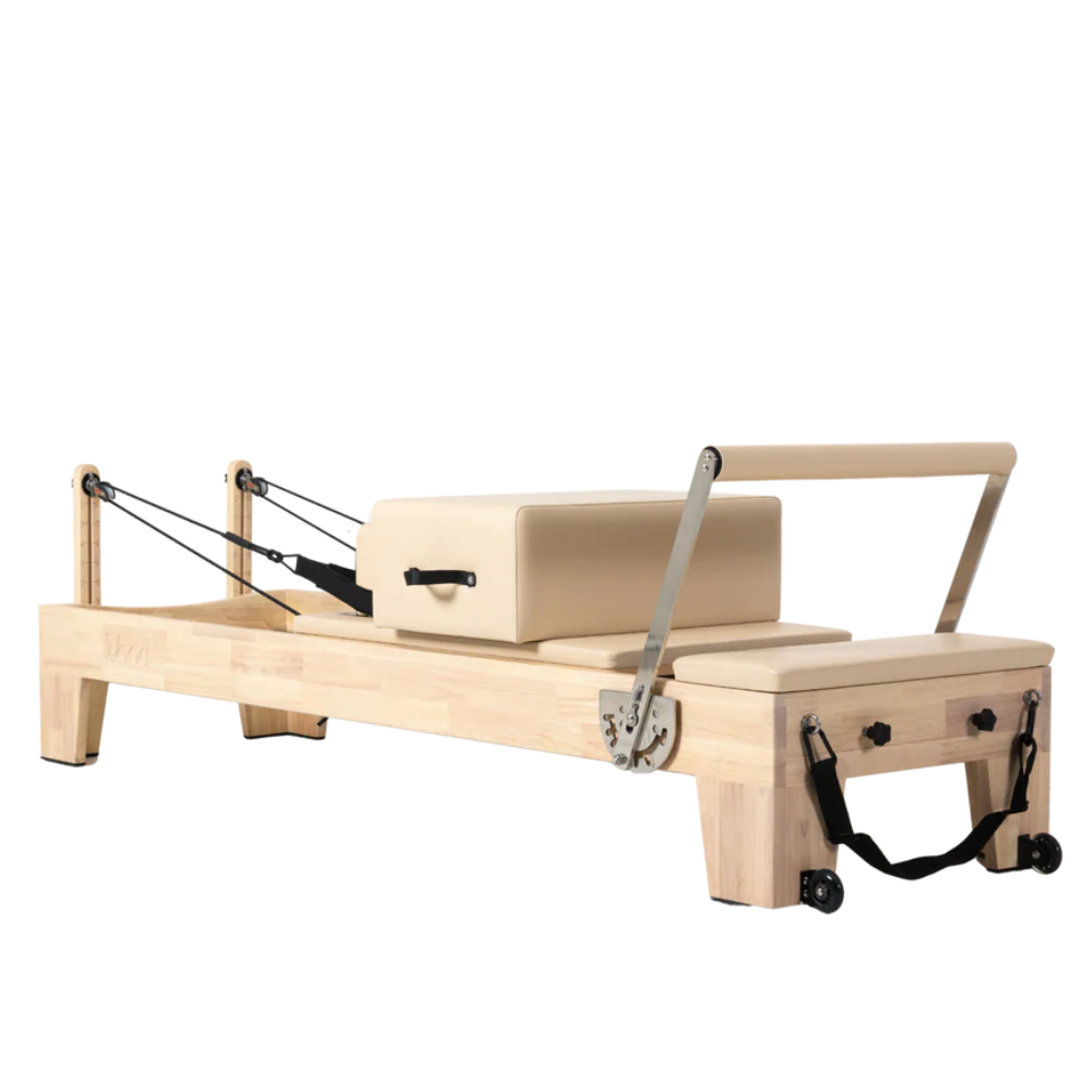 Professionele Pilates reformer met verhoogde carriage