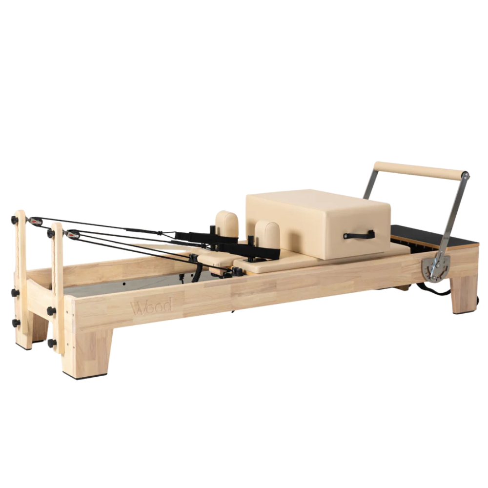 Professionele Pilates reformer met verhoogde carriage
