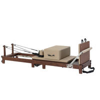 Walnoothouten reformer voor core training en flexibiliteit
