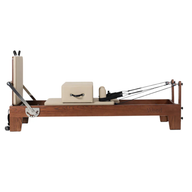 Luxe Pilates reformer voor studio's en professionele trainingsruimtes zijkant gespiegeld